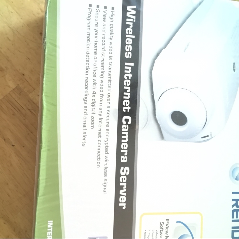 Trendnet Wireless Internet Camera Server - Picture 3 of 7